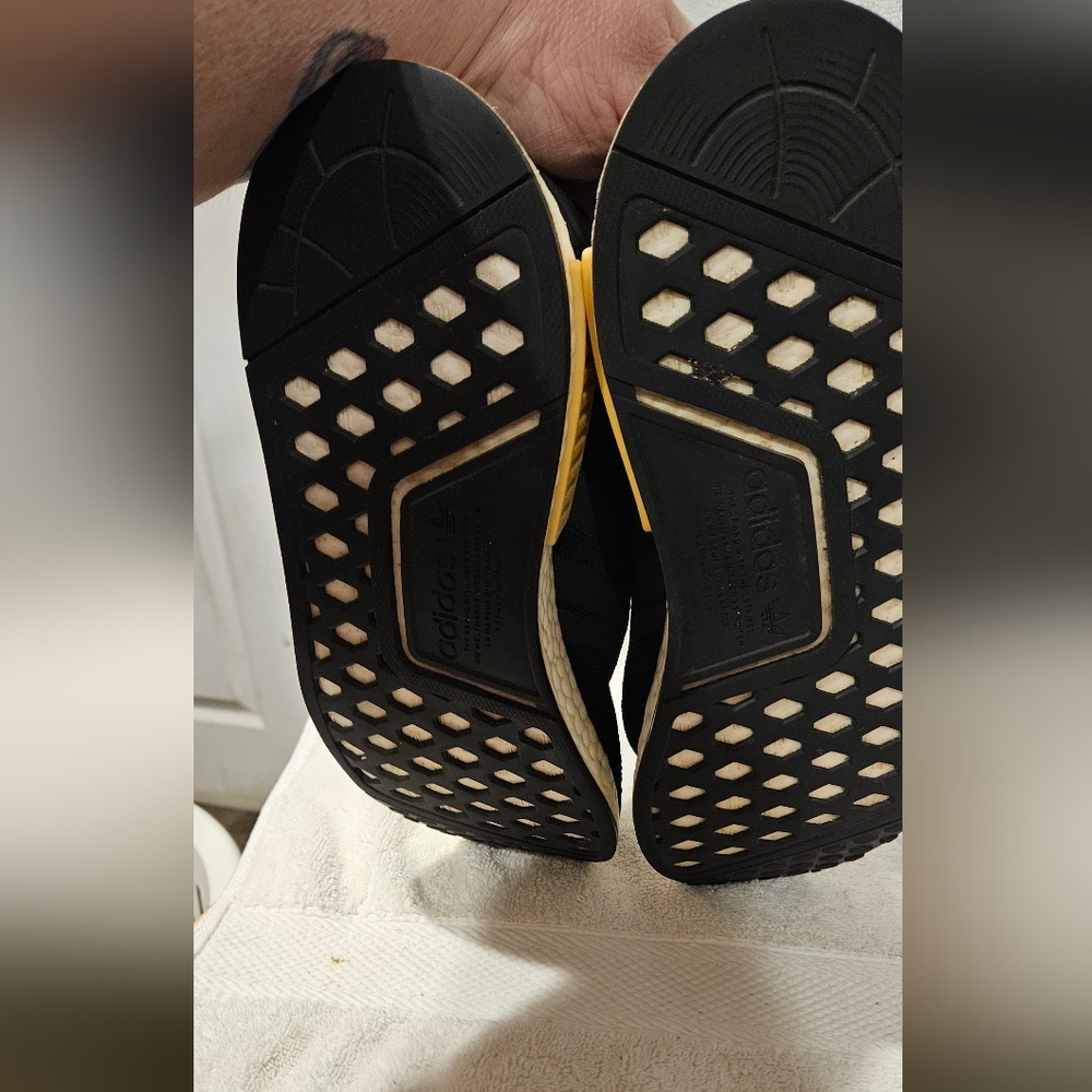 ADIDAS NMD R1 SNEAKERS - Picture 5 of 6